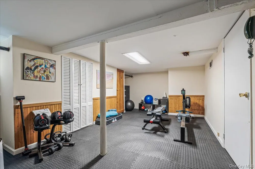 25 Archer Road West Hempstead, NY 11552