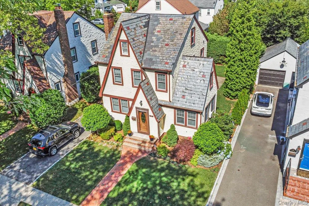 25 Archer Road West Hempstead, NY 11552