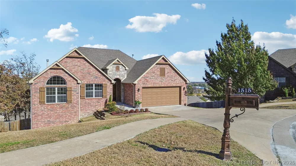 1515 Emily Circle Sapulpa, OK 74066