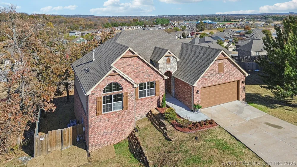 1515 Emily Circle Sapulpa, OK 74066