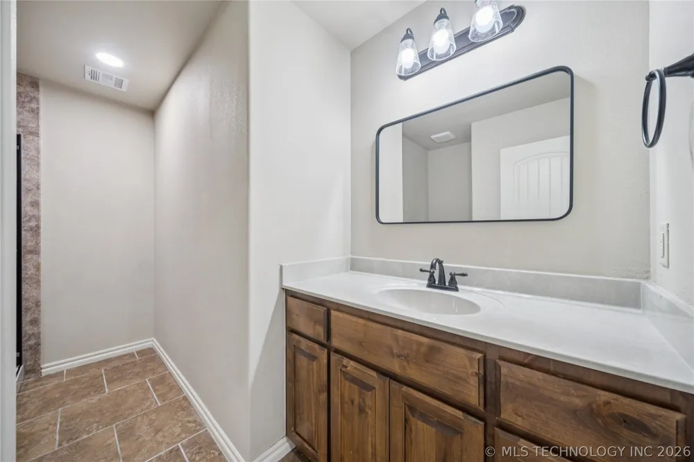 1515 Emily Circle Sapulpa, OK 74066