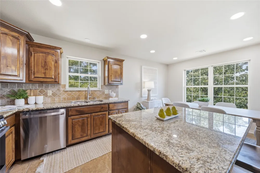 1515 Emily Circle Sapulpa, OK 74066