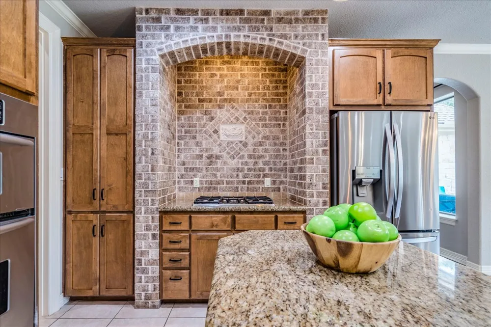 103 Silverstone Drive Georgetown, TX 78633