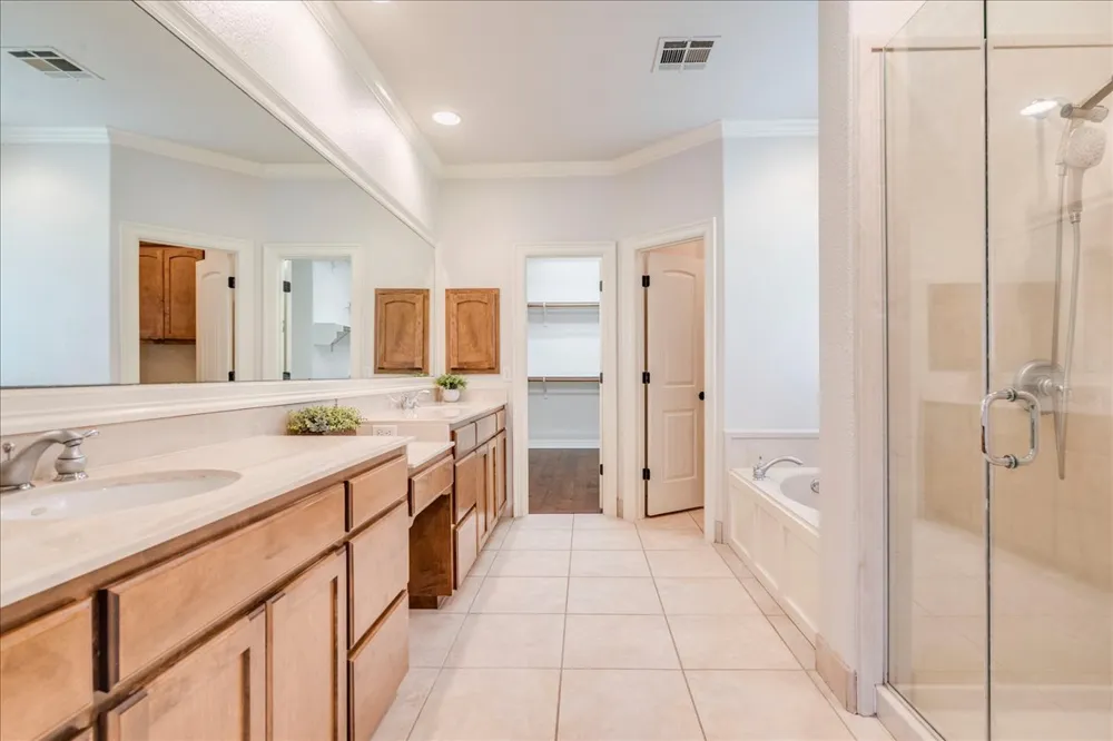 103 Silverstone Drive Georgetown, TX 78633