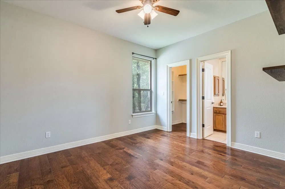 103 Silverstone Drive Georgetown, TX 78633