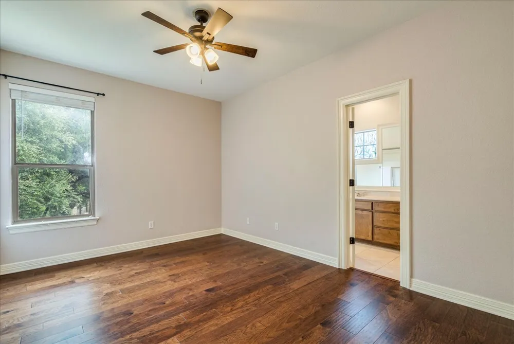 103 Silverstone Drive Georgetown, TX 78633