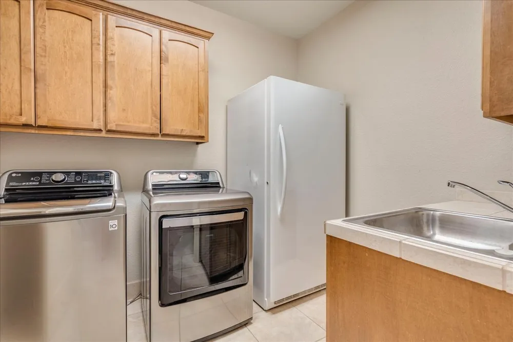 103 Silverstone Drive Georgetown, TX 78633
