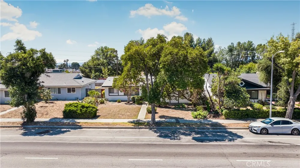 17050 Rinaldi Street Granada Hills, CA 91344