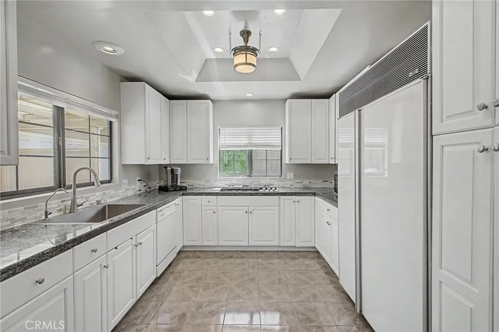 2521 Harmony Place La Crescenta, CA 91214
