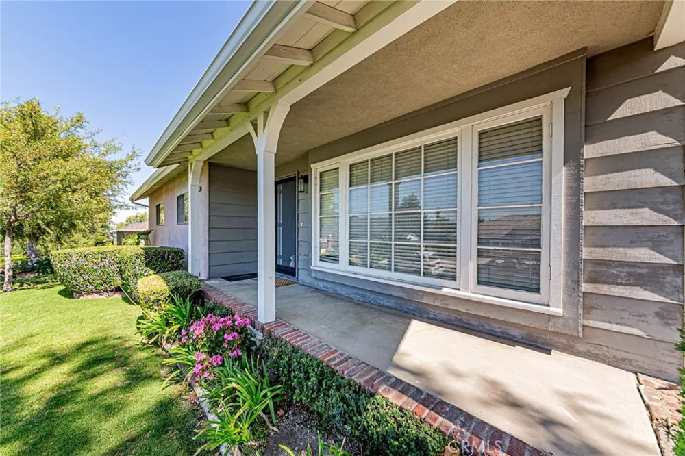 2521 Harmony Place La Crescenta, CA 91214