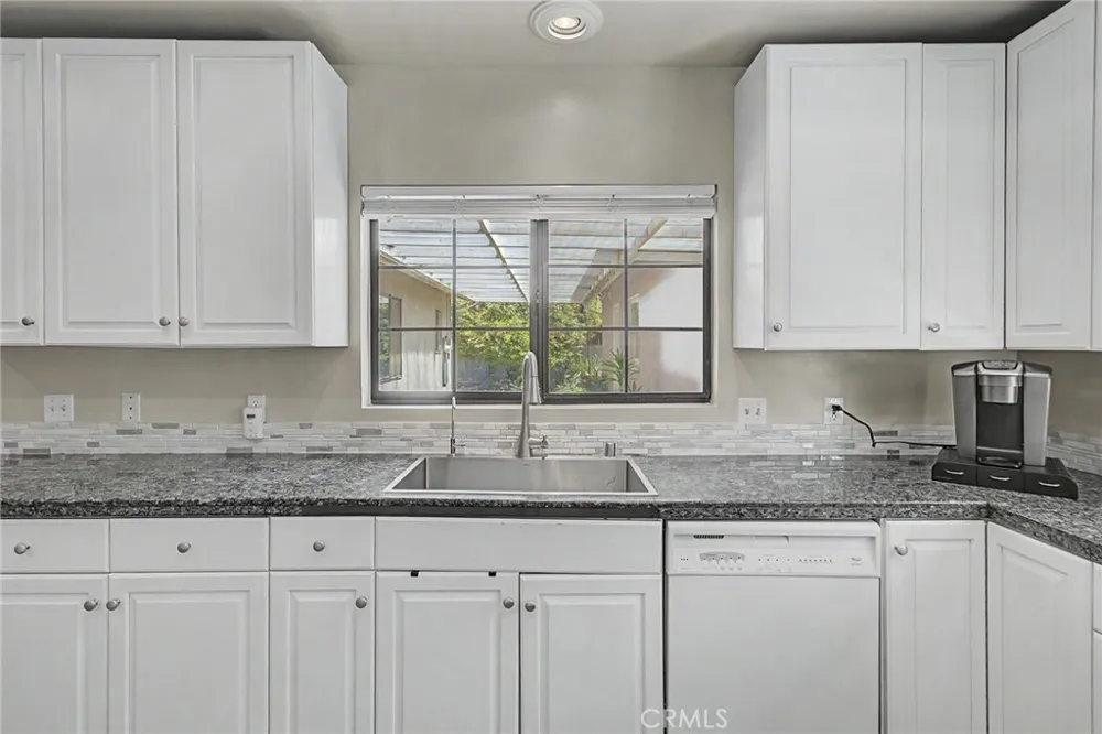 2521 Harmony Place La Crescenta, CA 91214