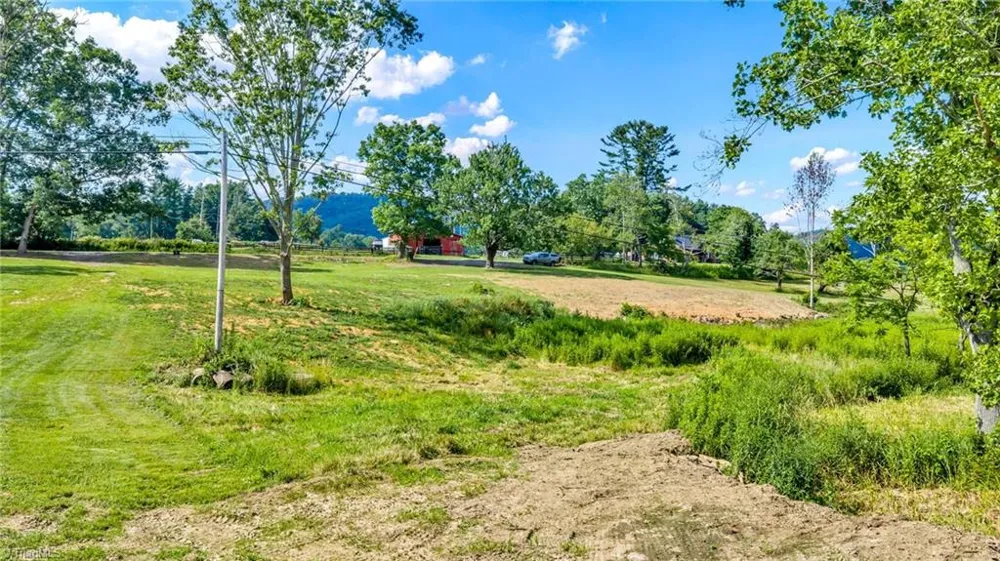 3630 US Highway 221 Jefferson, NC 28640