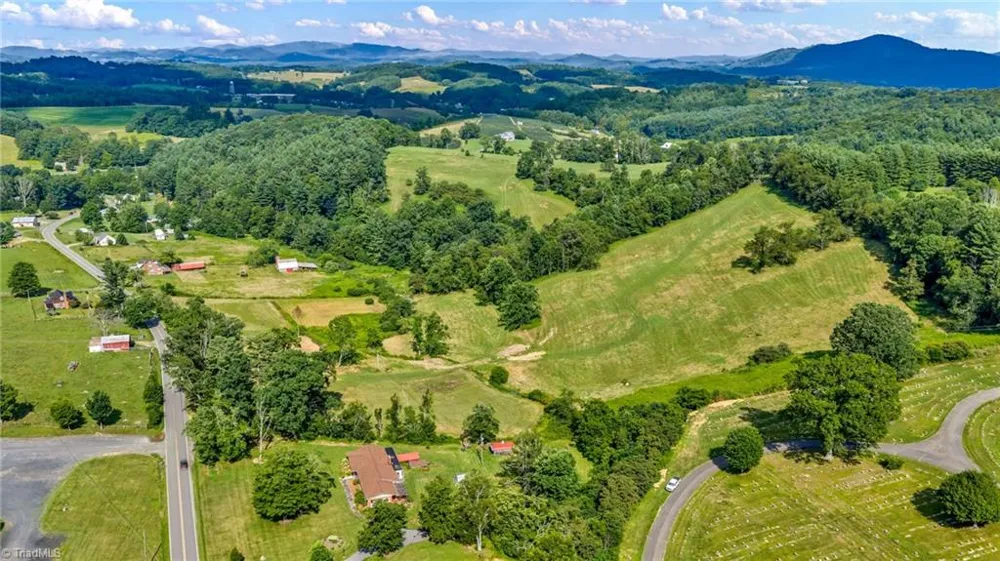3630 US Highway 221 Jefferson, NC 28640