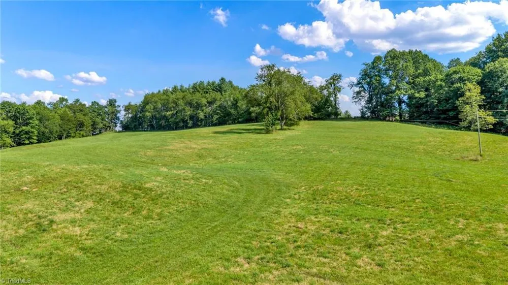3630 US Highway 221 Jefferson, NC 28640