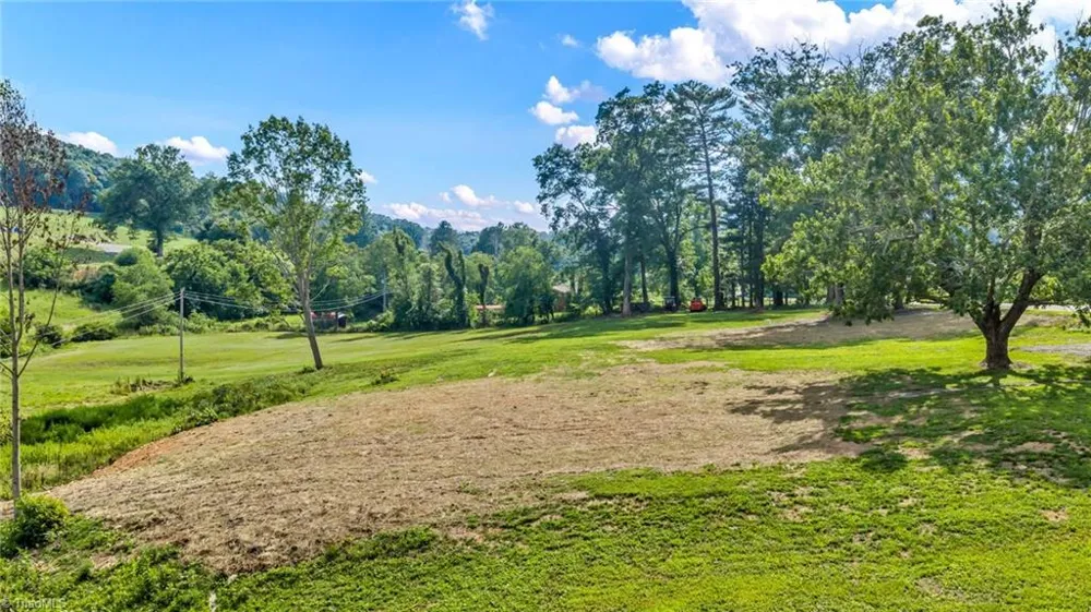 3630 US Highway 221 Jefferson, NC 28640
