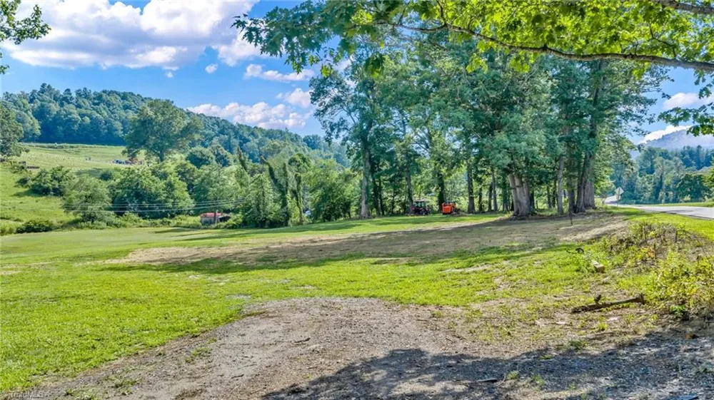 3630 US Highway 221 Jefferson, NC 28640