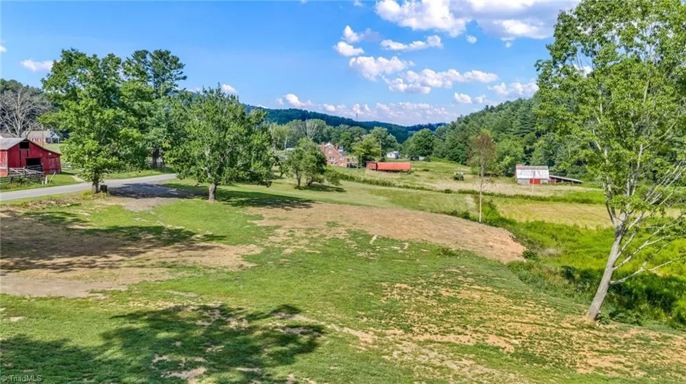 3630 US Highway 221 Jefferson, NC 28640