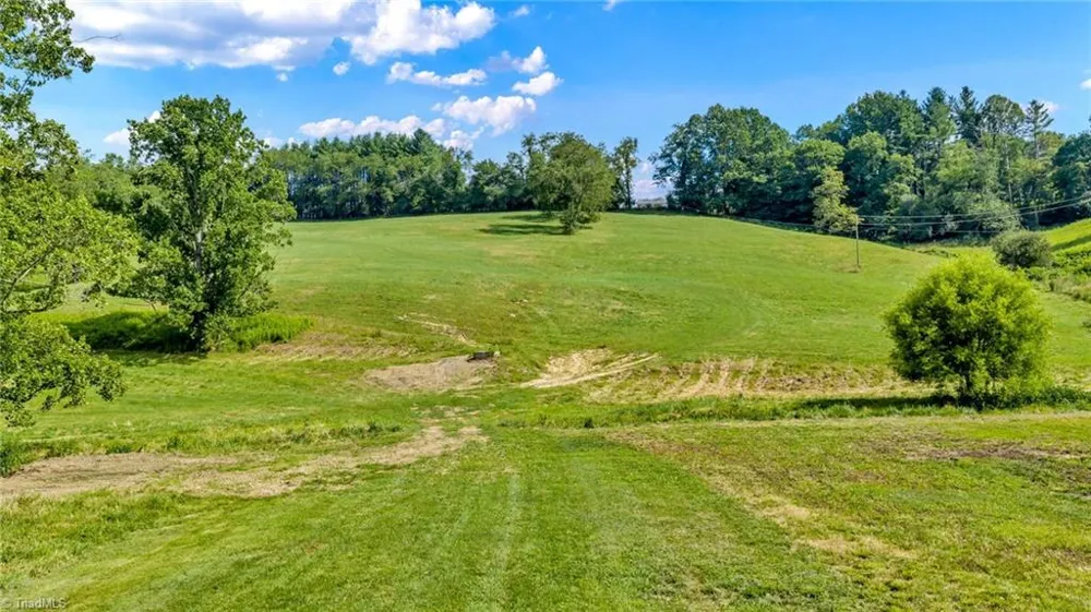 3630 US Highway 221 Jefferson, NC 28640
