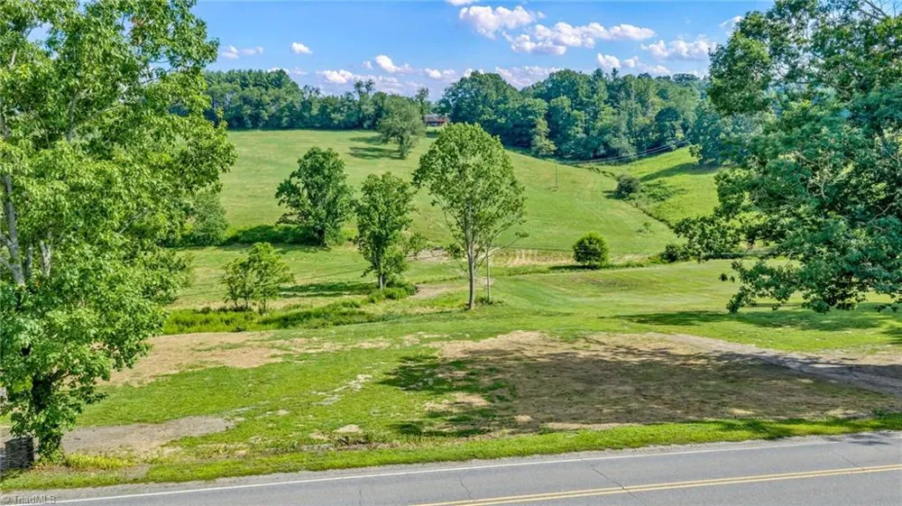 3630 US Highway 221 Jefferson, NC 28640