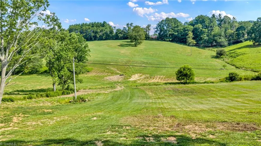 3630 US Highway 221 Jefferson, NC 28640