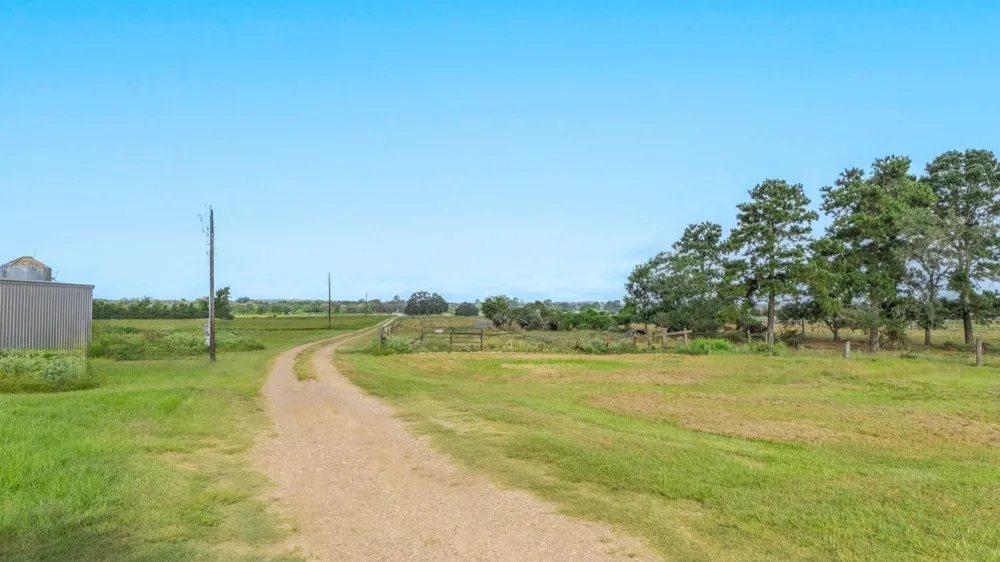28618 Fm 362 Waller, TX 77484