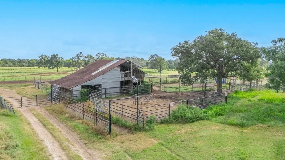 28618 Fm 362 Waller, TX 77484