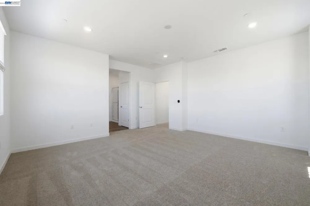 1028 Bluebell Circle Discovery Bay, CA 94505