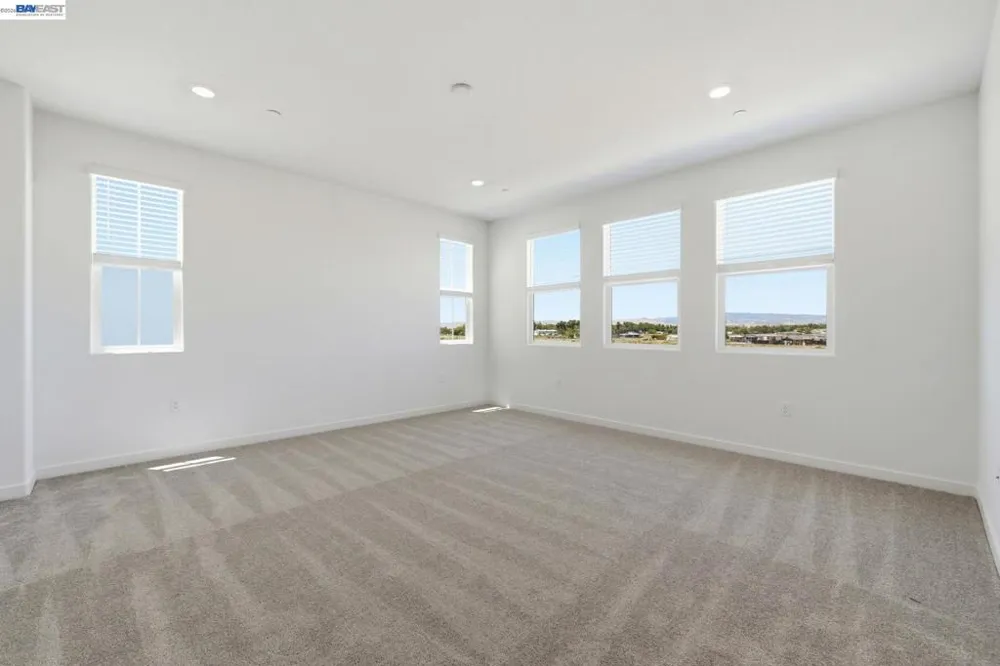 1028 Bluebell Circle Discovery Bay, CA 94505
