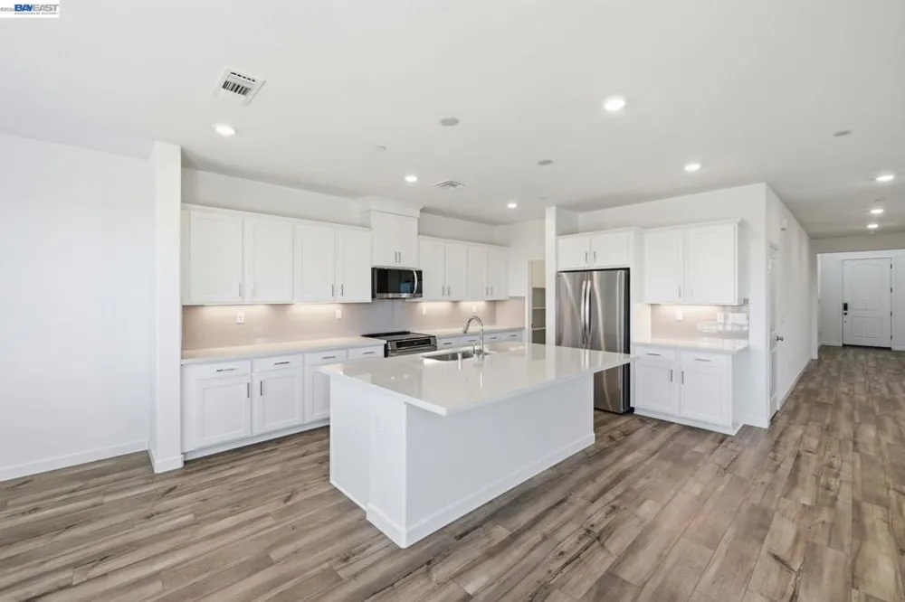 1028 Bluebell Circle Discovery Bay, CA 94505