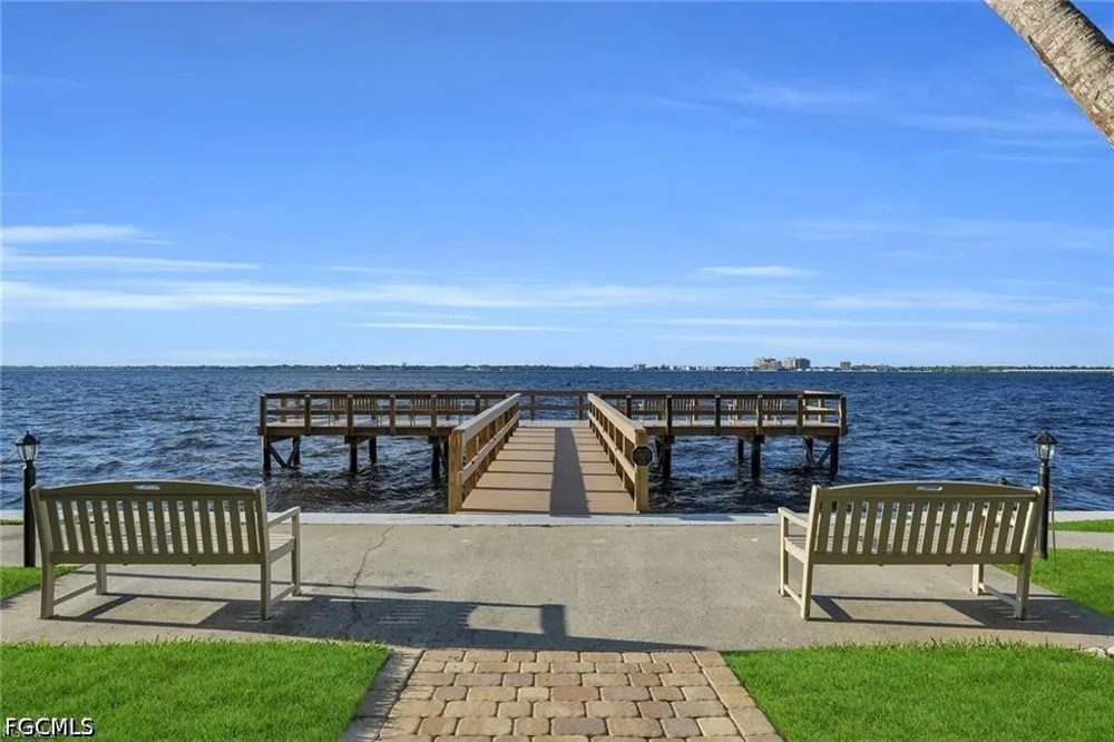 Clifford Street #1001 Fort Myers, FL 33901