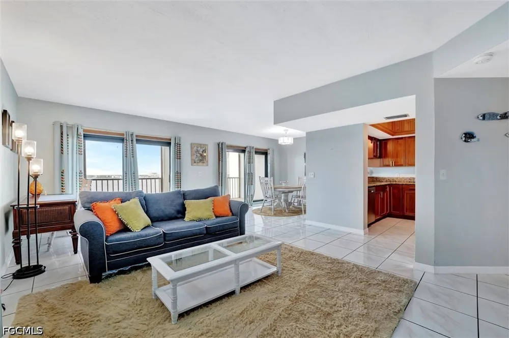 Clifford Street #1001 Fort Myers, FL 33901