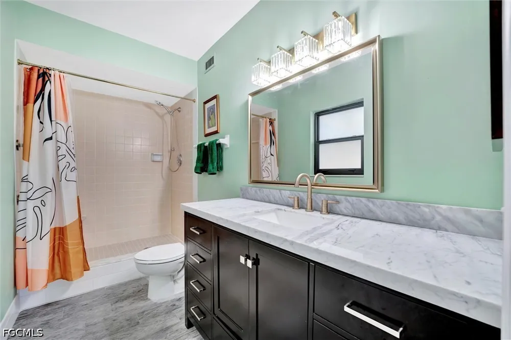 Clifford Street #1001 Fort Myers, FL 33901