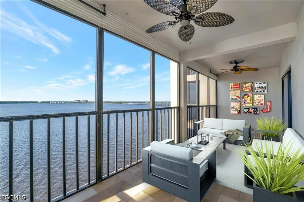 Clifford Street #1001 Fort Myers, FL 33901