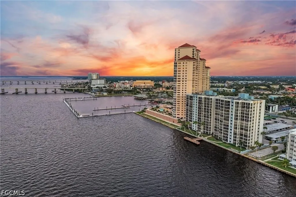 Clifford Street #1001 Fort Myers, FL 33901