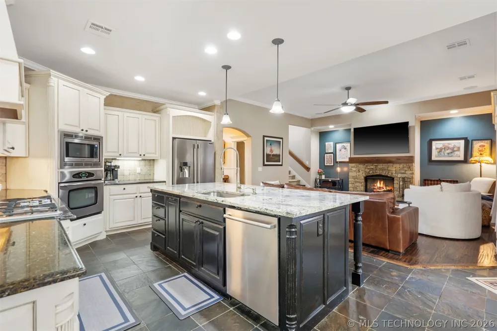2317 E 138th Street S Bixby, OK 74008