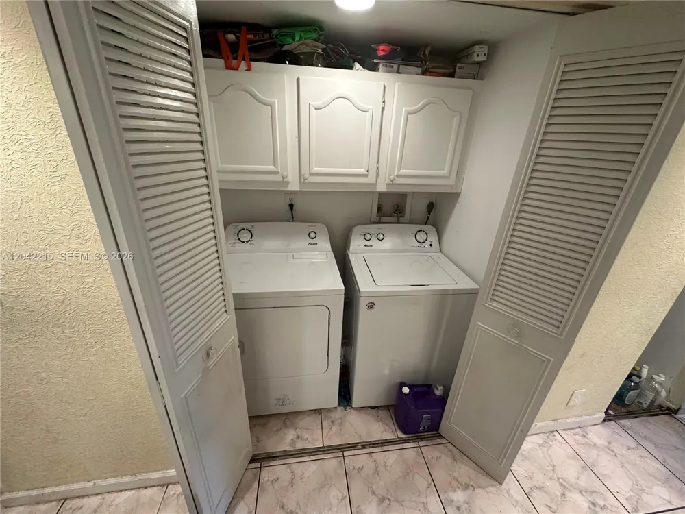 2700 NW 47th Ter #1001 Lauderdale Lakes, FL 33313
