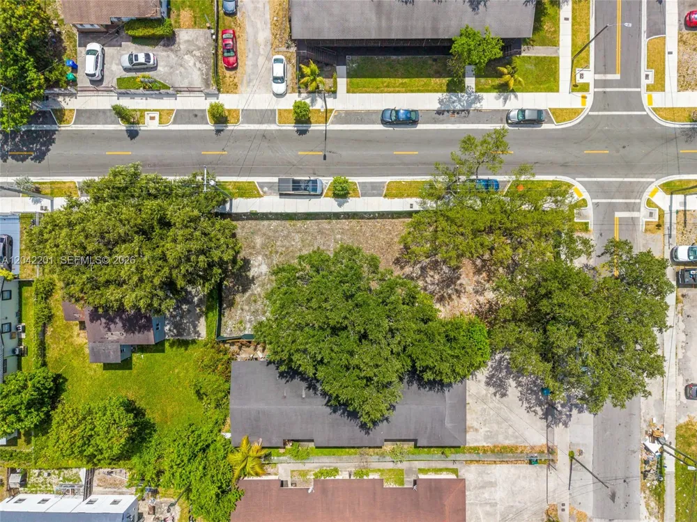 605 NW 65th St Miami, FL 33150