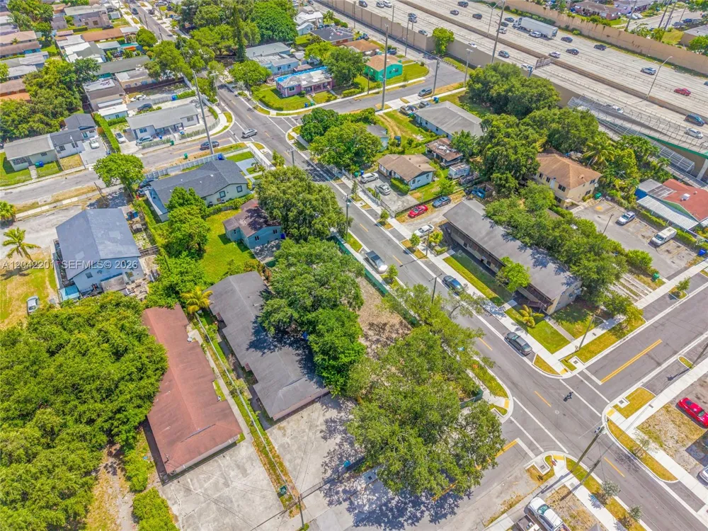 605 NW 65th St Miami, FL 33150