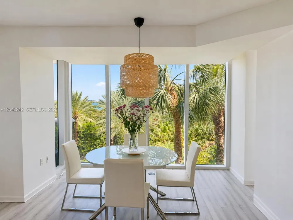 10275 Collins Ave #431 Bal Harbour, FL 33154