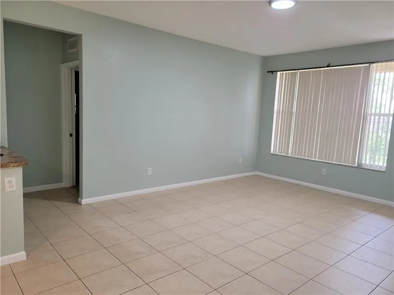 3569 Forest Hill Boulevard #117 Palm Springs, FL 33406