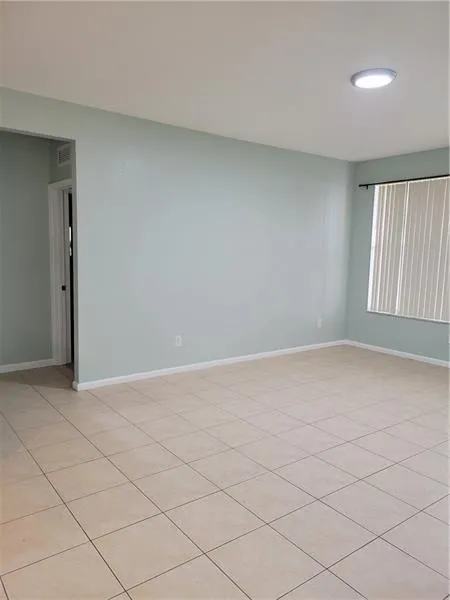 3569 Forest Hill Boulevard #117 Palm Springs, FL 33406