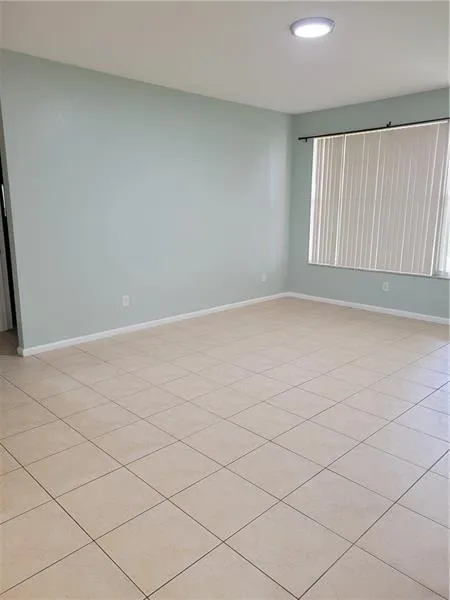 3569 Forest Hill Boulevard #117 Palm Springs, FL 33406