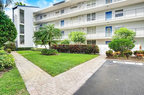 6650 S Oriole Boulevard #1030