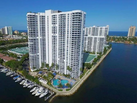 3530 Mystic Pointe Dr #1907