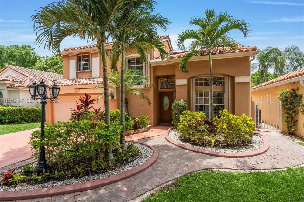 2722 Cayenne Ave Cooper City, FL 33026