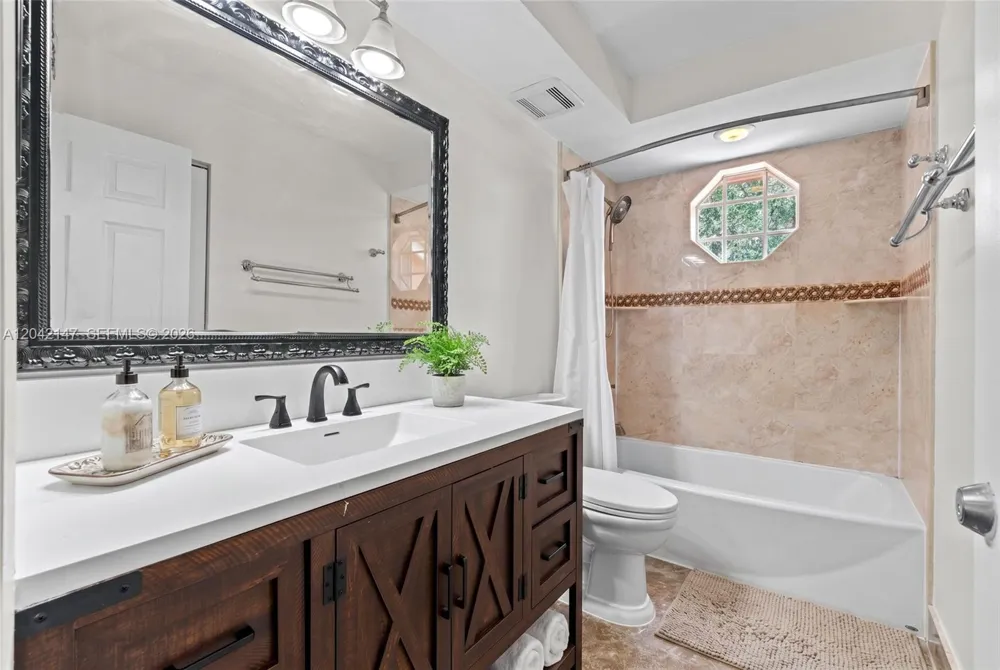 2722 Cayenne Ave Cooper City, FL 33026