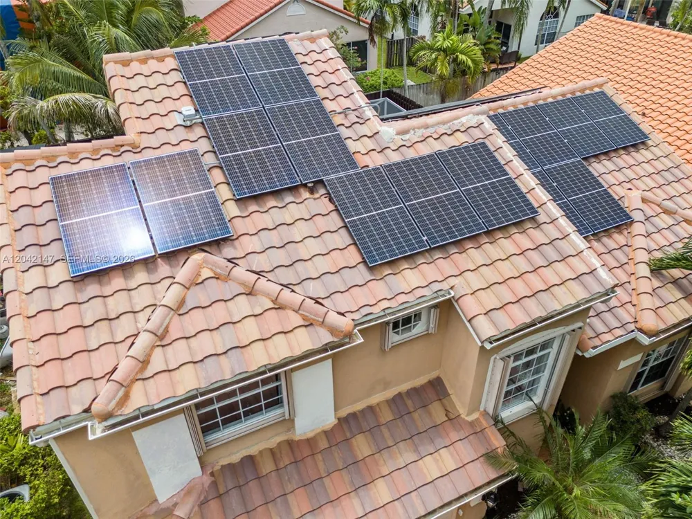 2722 Cayenne Ave Cooper City, FL 33026