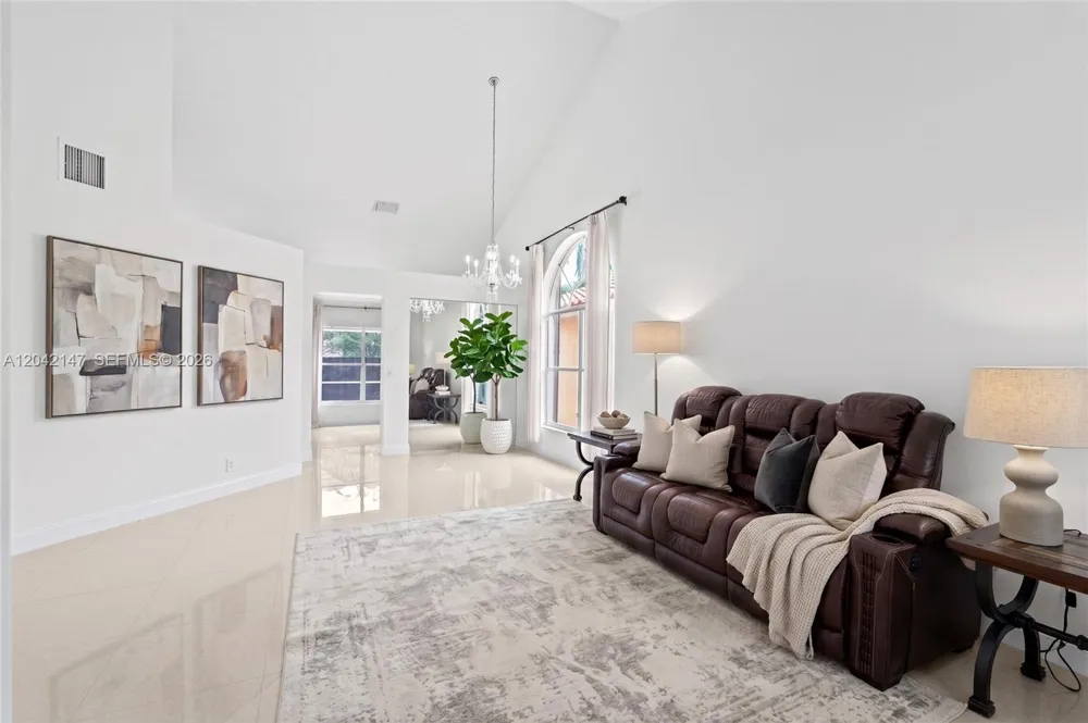 2722 Cayenne Ave Cooper City, FL 33026
