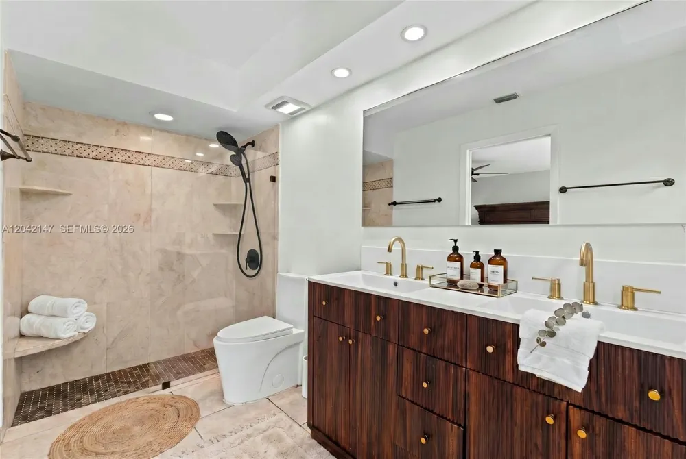 2722 Cayenne Ave Cooper City, FL 33026