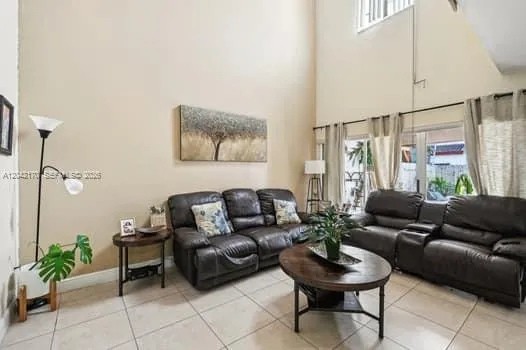 20930 SW 83rd Ave Cutler Bay, FL 33189